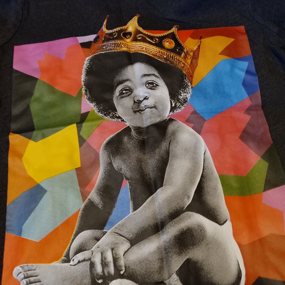 Graphic Tee with Crowned Child Design - Picture 3 of 5
